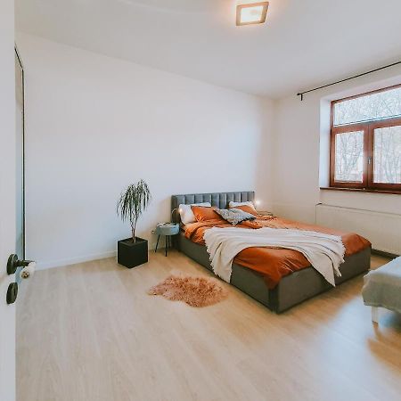 Priestranny Apartman V Centre Koszyce Zewnętrze zdjęcie