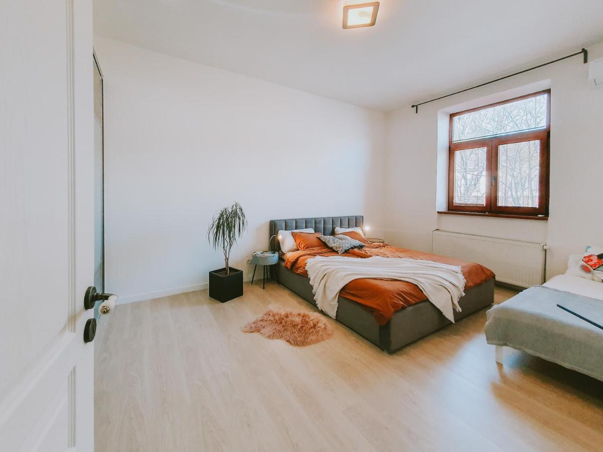 Priestranny Apartman V Centre Koszyce Zewnętrze zdjęcie